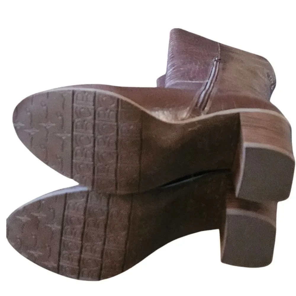 BC Footwear Make An Impact Vegan Croc-Embossed Stacked Heel Knee-High Boots 10M